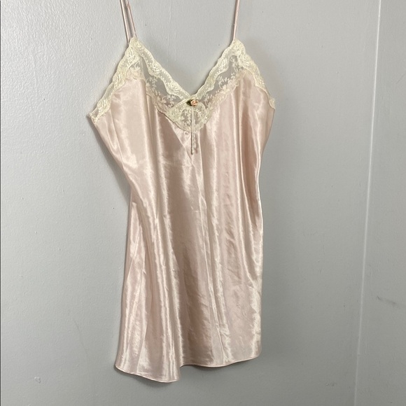 vintage California Dynasty negligee pink lace pearls - Picture 3 of 9